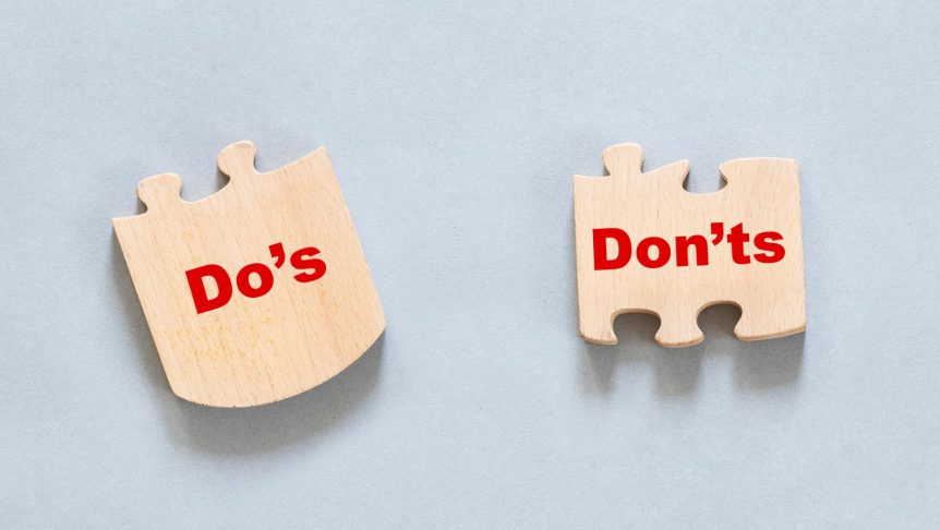 Two wooden puzzle piece one reads do's one reads don'ts